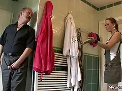 Người phim sex mom and son đàn ông may mắn được vui vẻ với hai người cùng một lúc