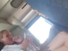 Mia Diamond phim sex mom and son chơi với hai con ngựa giống