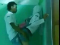 Cô gái Sarah và Sunny phim sex mom and son chơi trên sàn nhà