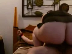 Tóc phim sex mom and son vàng với hình xăm đã đi xe trong một chiếc xe tải tình dục